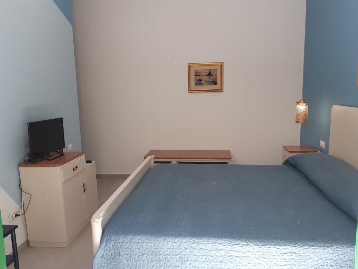Casa Vacanze Rosa Aci Trezza Exteriér fotografie